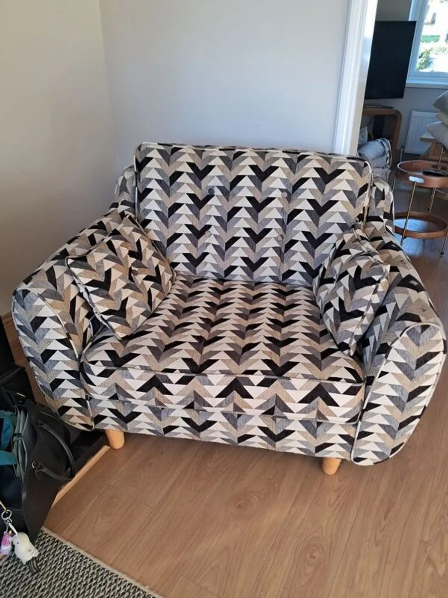 snuggler Chairs and ottoman - Image 1