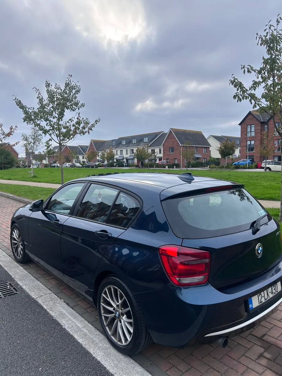 BMW 118i 2012 - Image 3