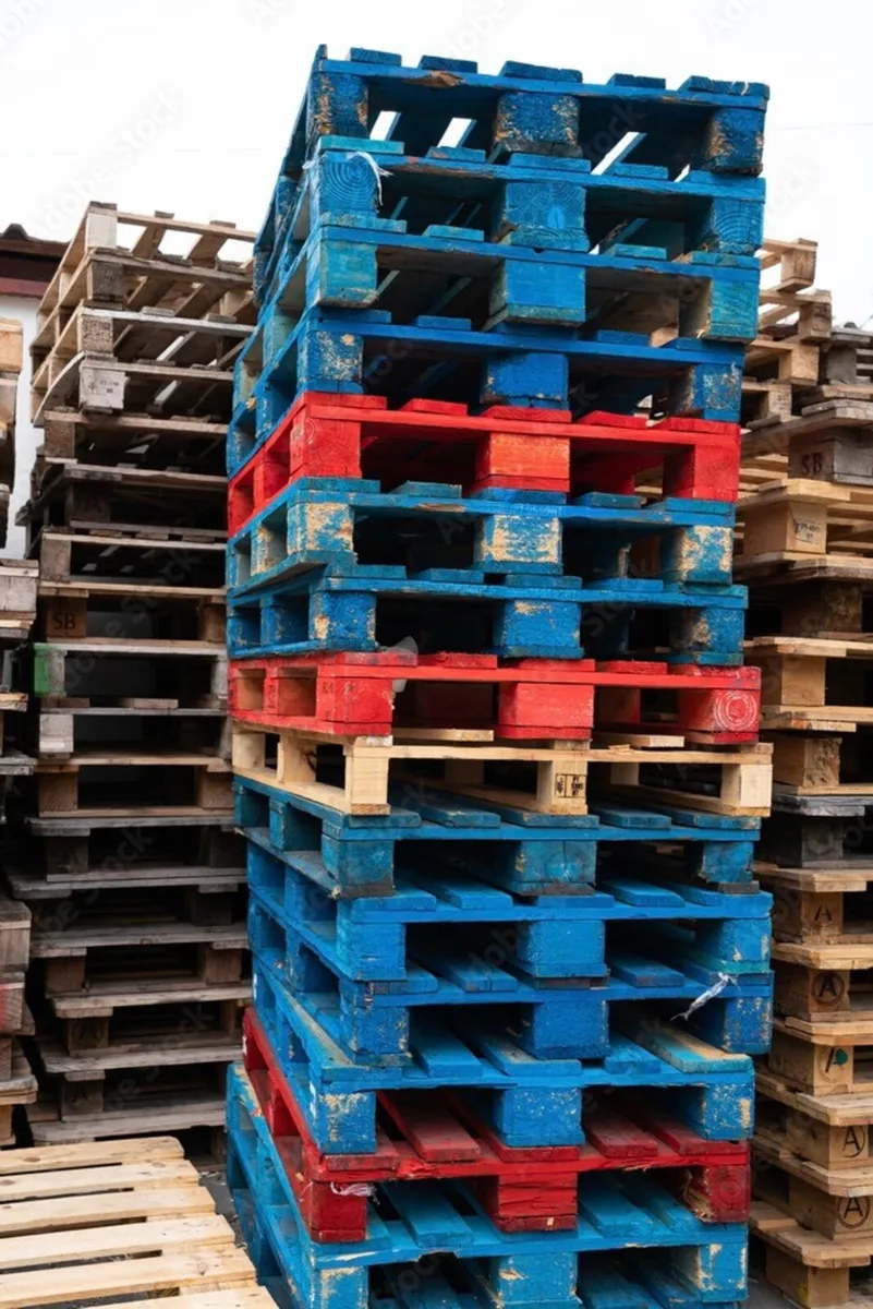 FREE PALLETS - Image 1