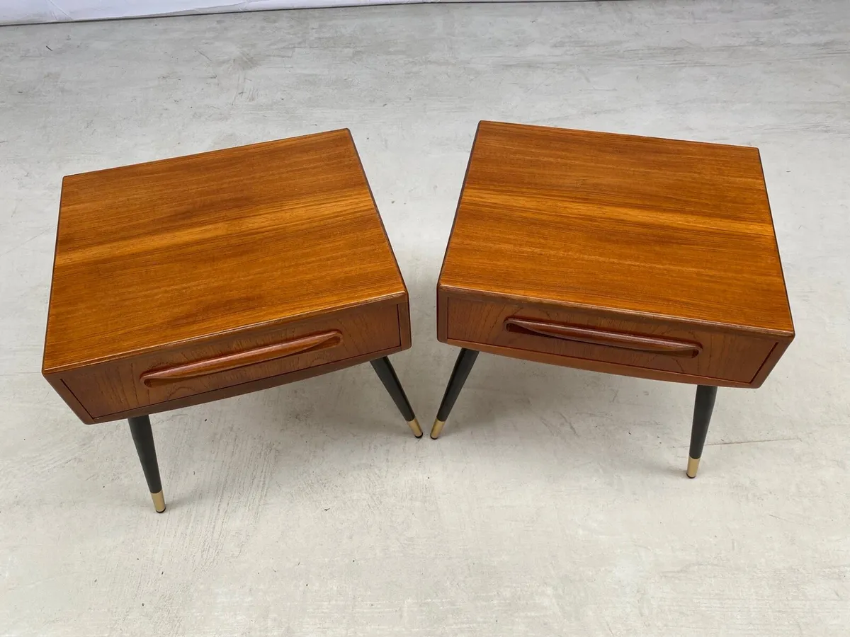 Mid Century Pair of G Plan Bedside Tables - Image 2
