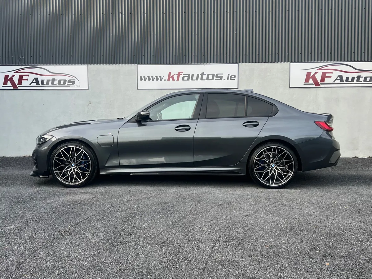 BMW 3 Series 330e M Sport M Performance PHEV Auto - Image 4