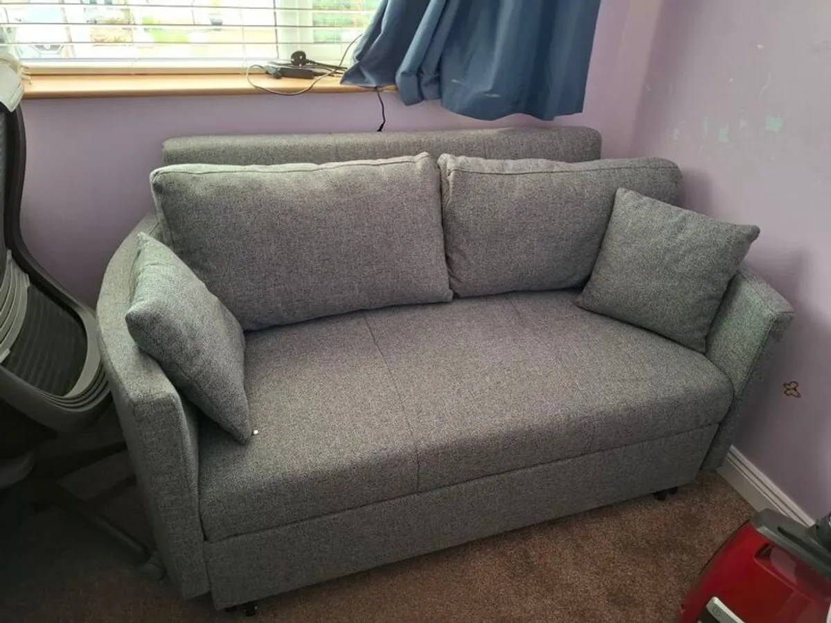 Barely used neat SofaBed that opens to double bed - Image 1