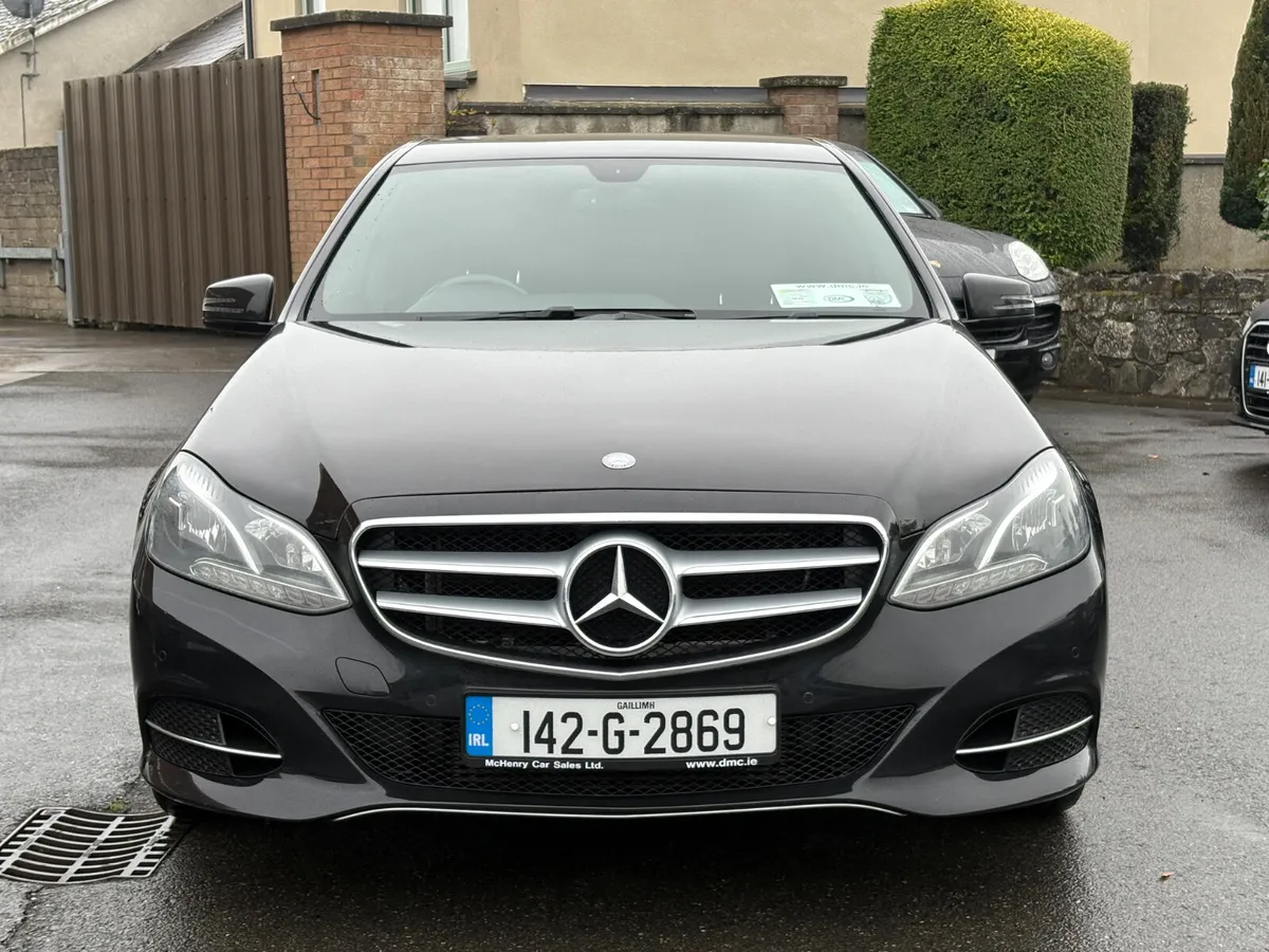142 Mercedes-Benz E220 SE Sport Auto *Low Kils* - Image 2