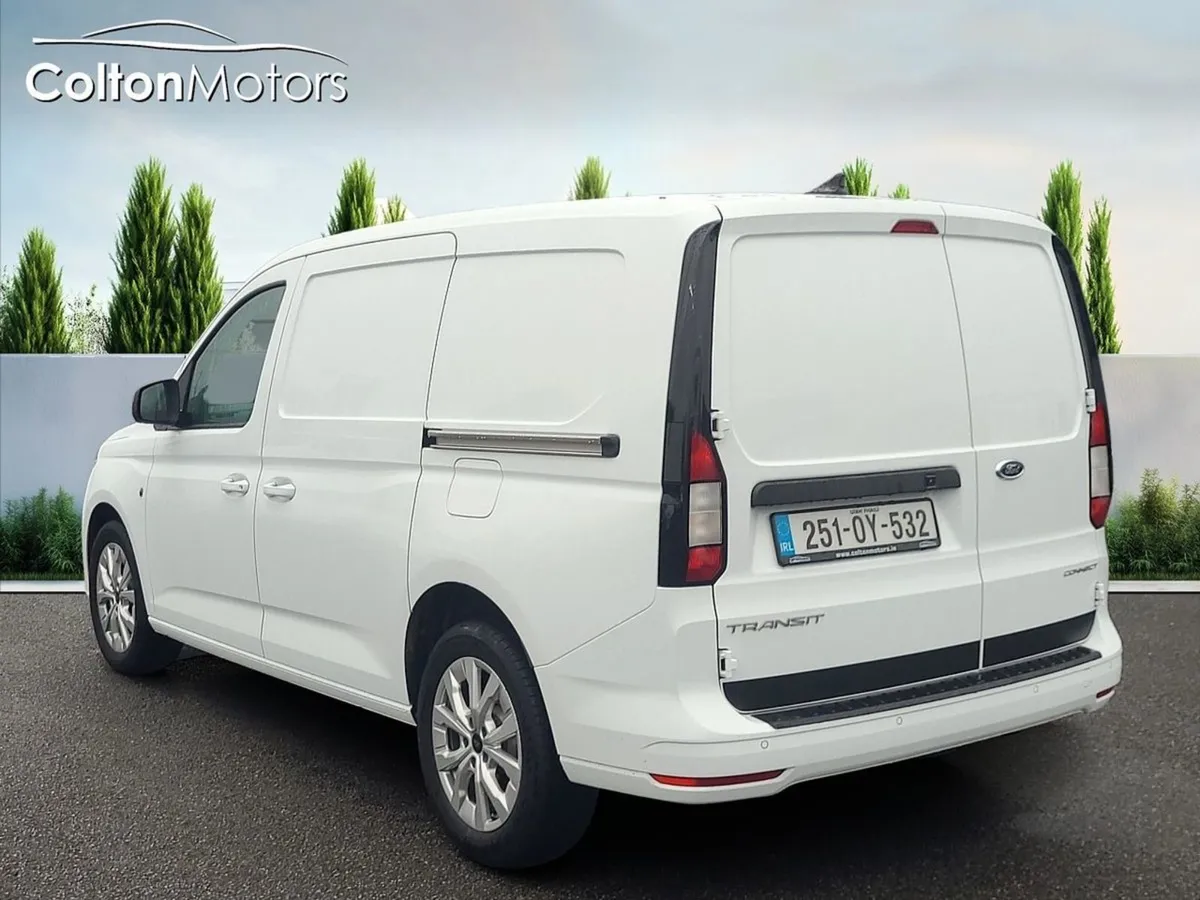 Ford Transit Connect Transit Connect LWB Limited - Image 3