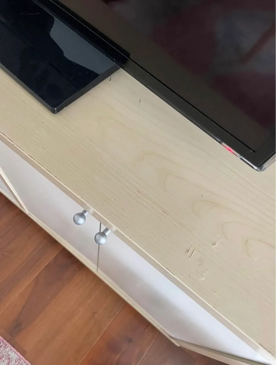 TV stand/cabinet - Image 2