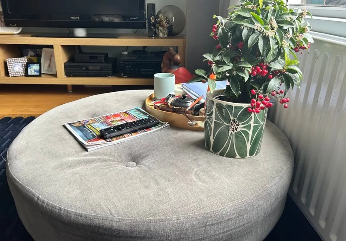 Sofa - Image 2