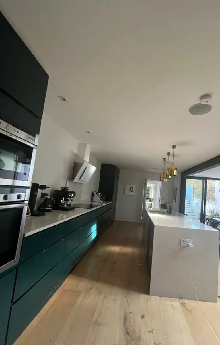Kitchen - Image 1