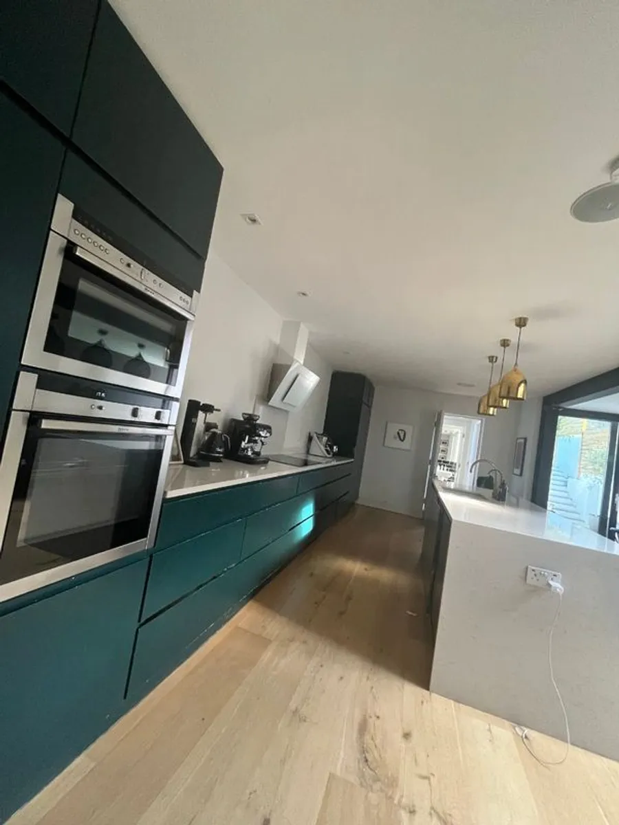 Kitchen - Image 2