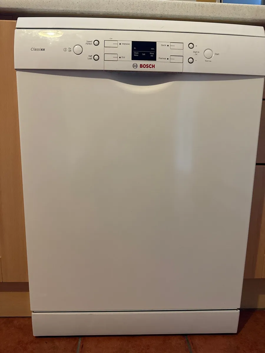 Bosch Dishwasher - Image 1