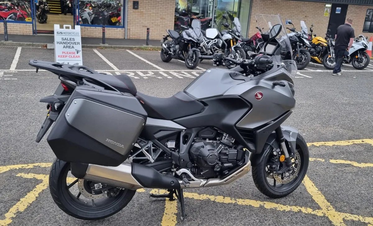 Honda NT1100 DCT - Image 4