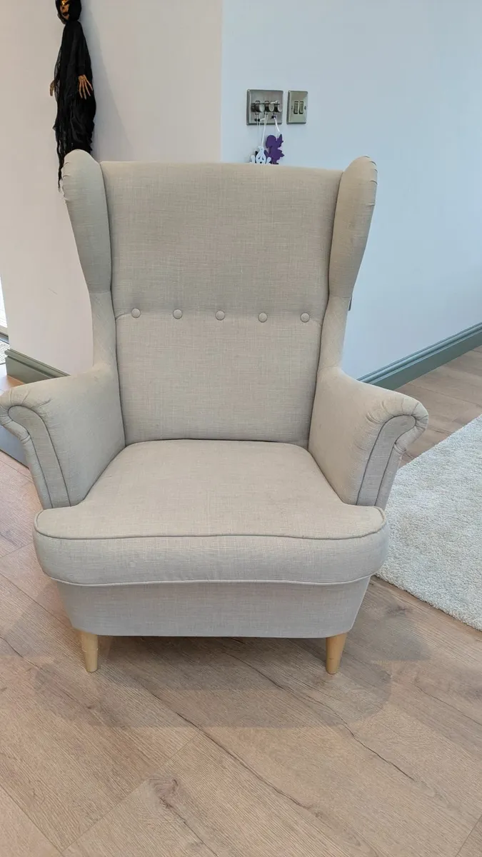 Free Arm Chair
