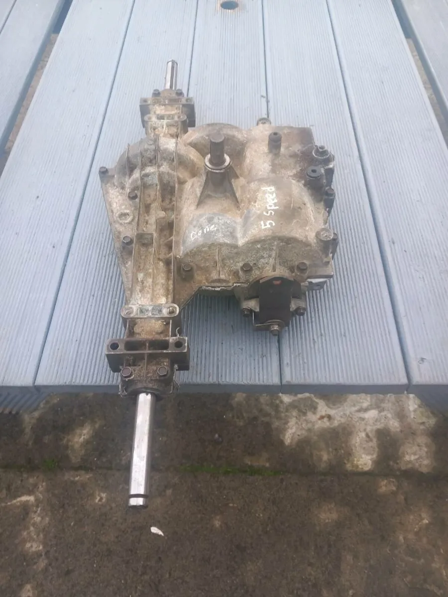 Castlegarden manual gearbox for sale - Image 4