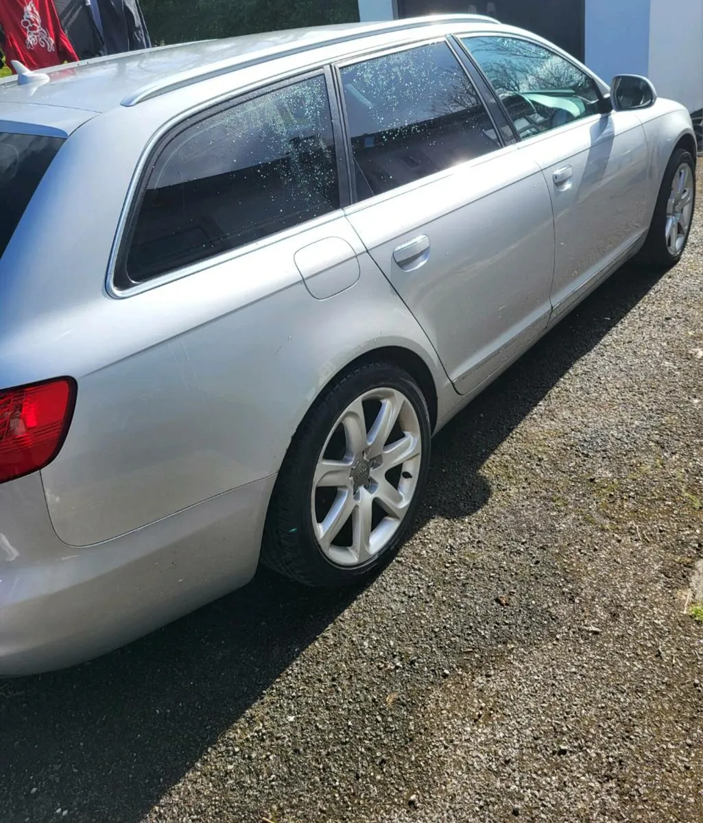Car - Image 3