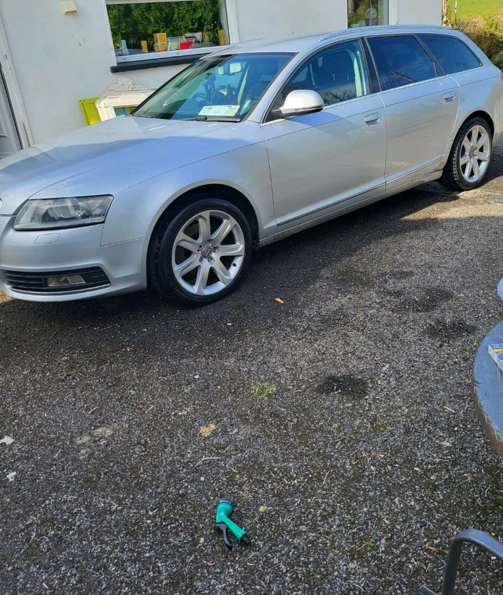Car - Image 4