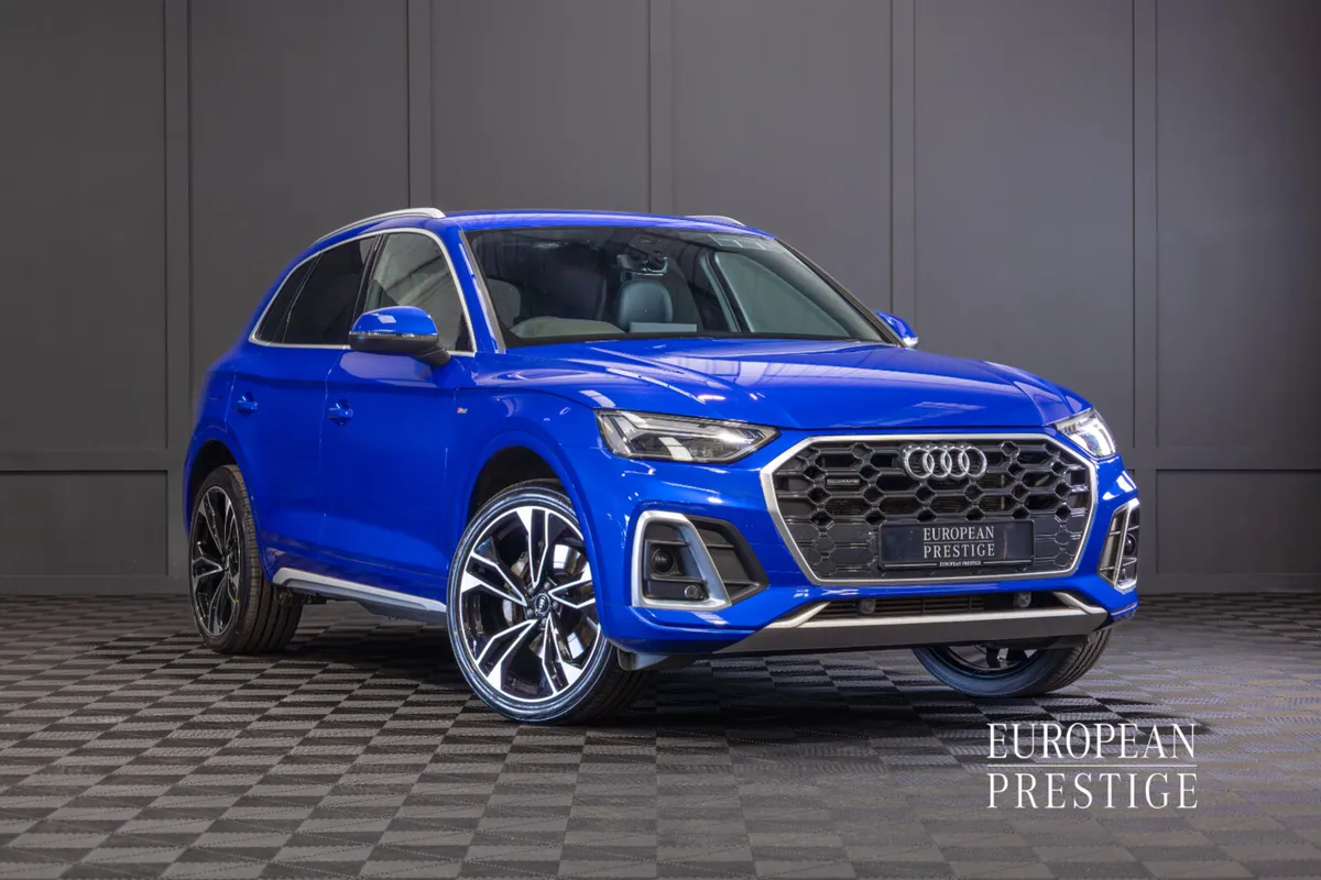2024 Audi Q5 50 TFSIe S-Line Quattro - Image 1