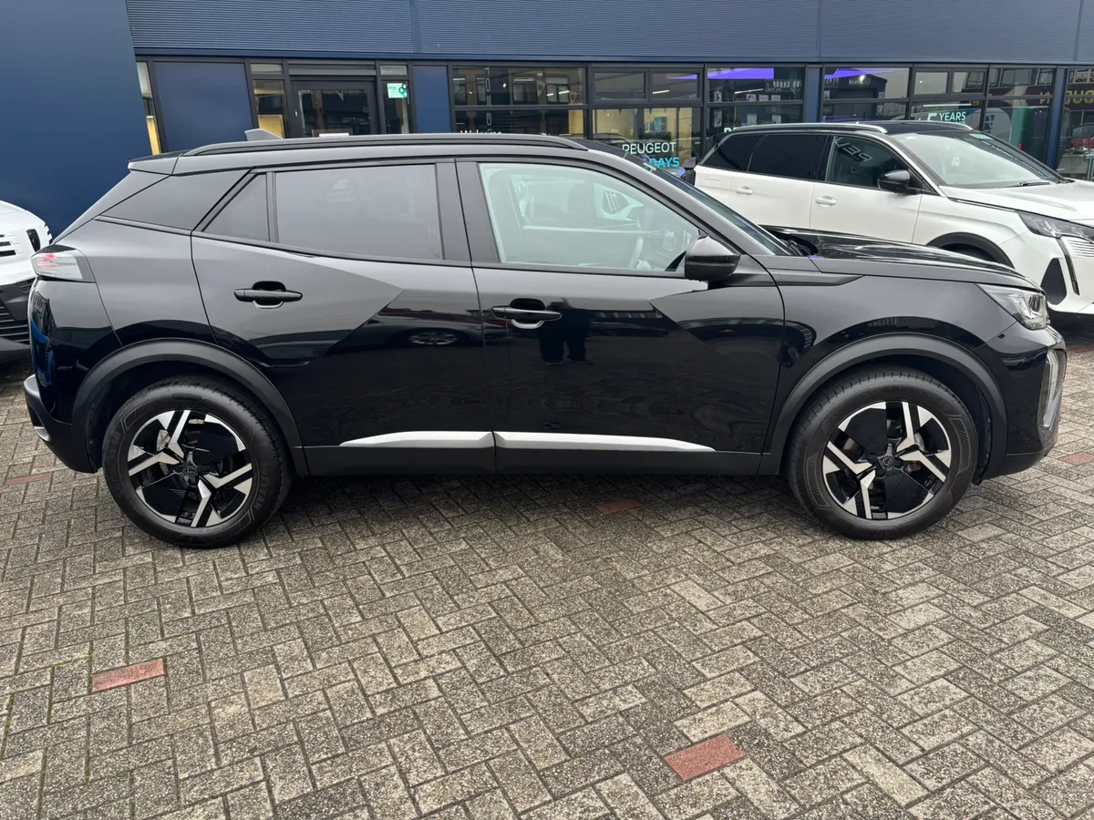 2024 Peugeot 2008 Allure 1.2 scrappage offer - Image 3