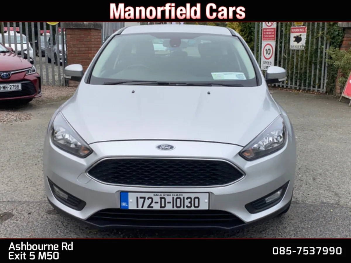 2017 172 Ford Focus 1.5 Diesel 5dr Hatchback - Image 3