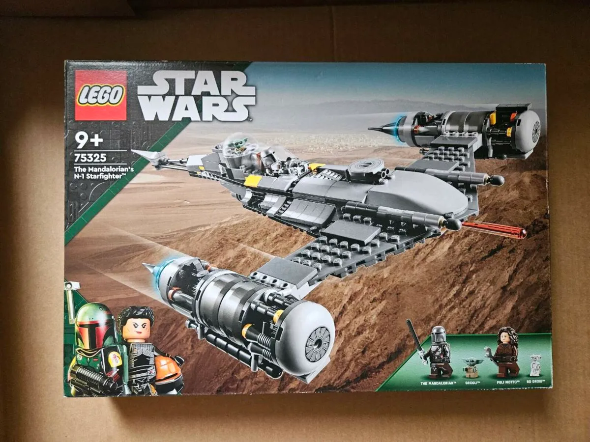 Lego the mandalorian N-1 starfighter 75325 star w.