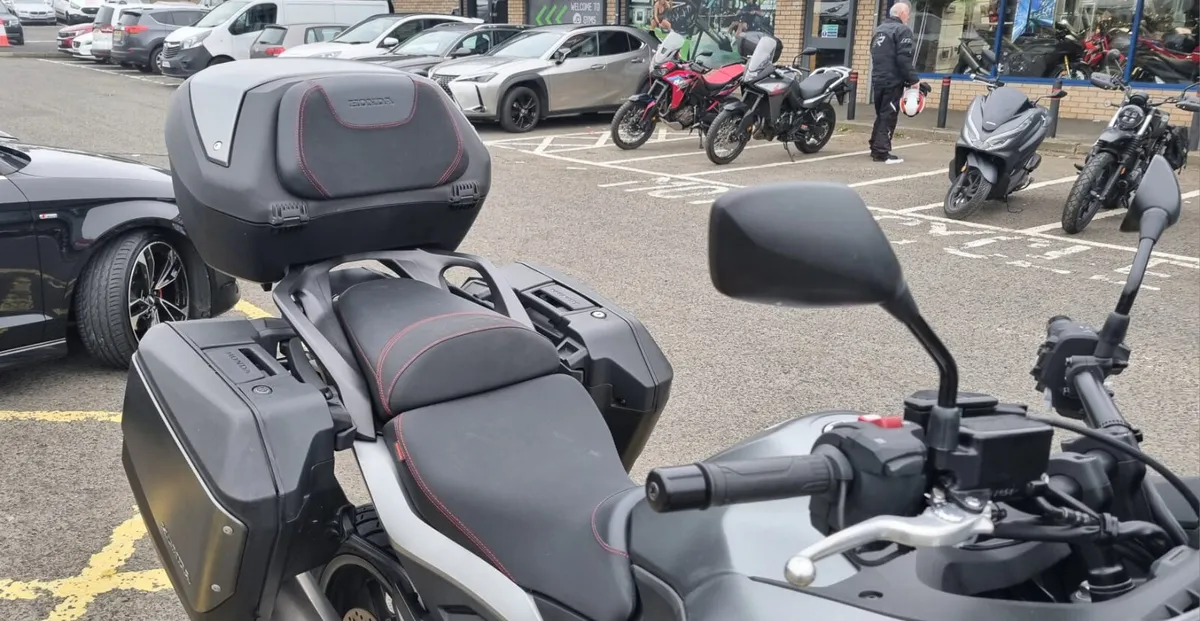 Honda NT1100 DCT - Image 3