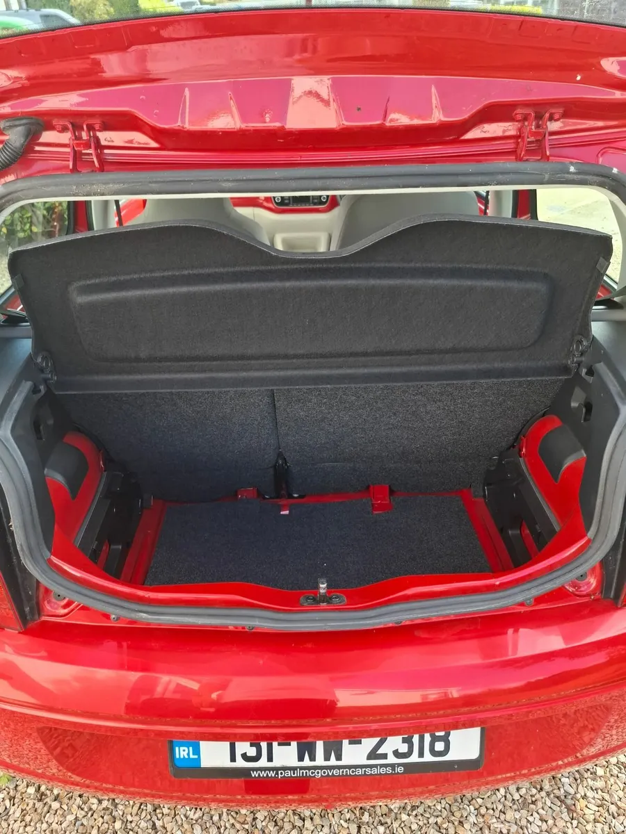 Volkswagen up! 2013 - Image 4