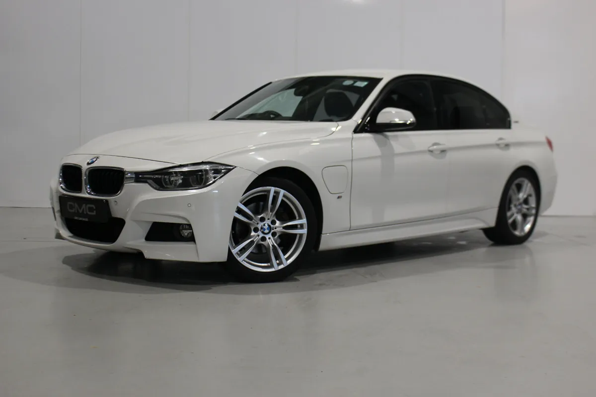 BMW 3-Series 2017 330E MSPORT - Image 3
