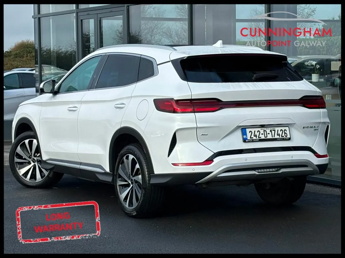 BYD SEAL U DM-i Design AWD 320BHP - Image 2