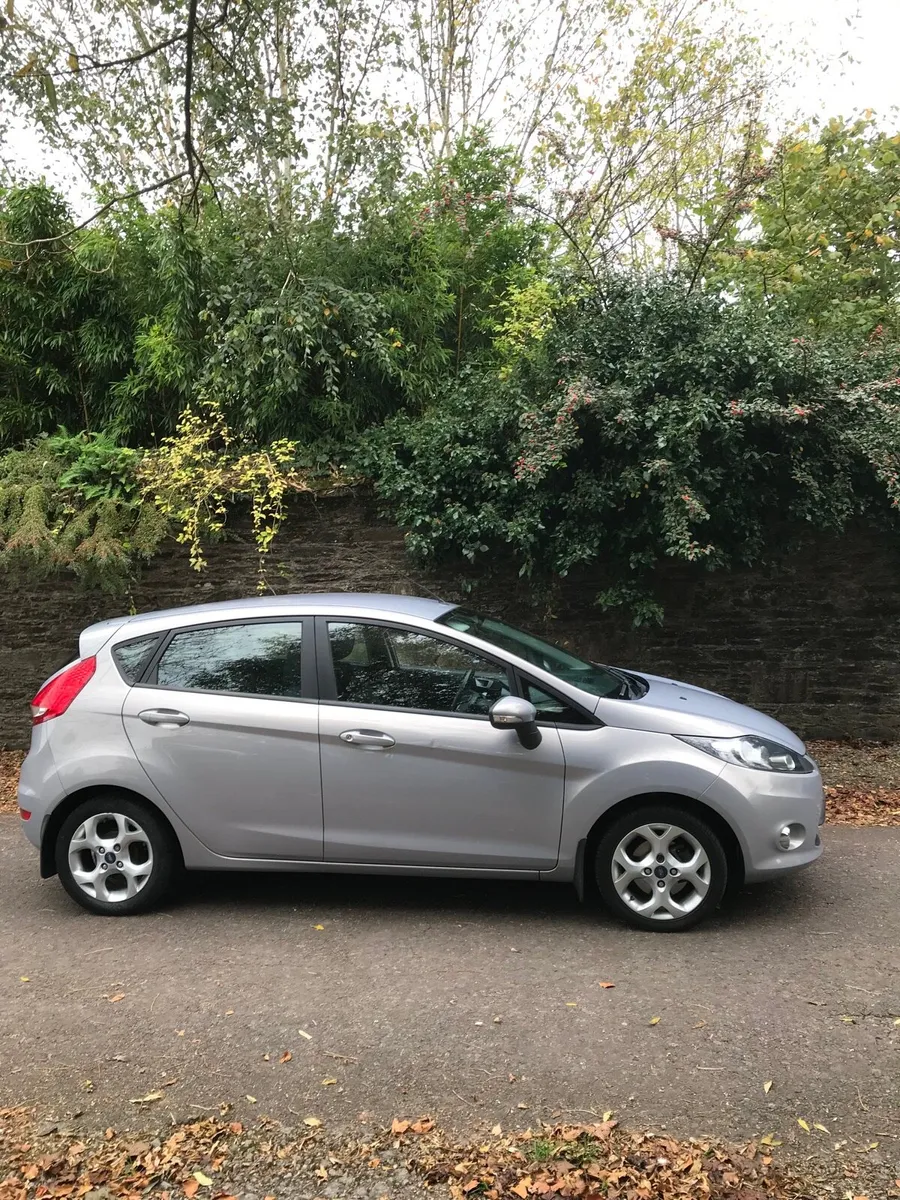 Ford Fiesta Automatic 68k - Image 2