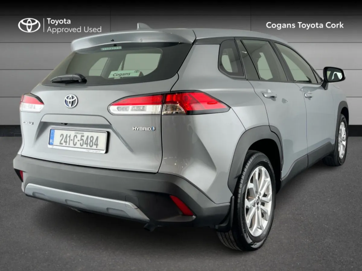 Toyota Corolla Cross - Image 2