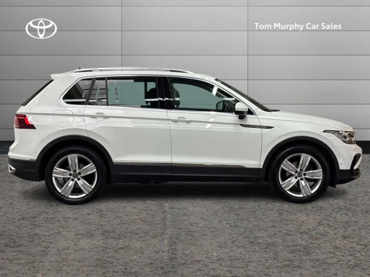 Volkswagen Tiguan ELEGANCE 2.0 TDI MANUAL 6SPEED F - Image 3