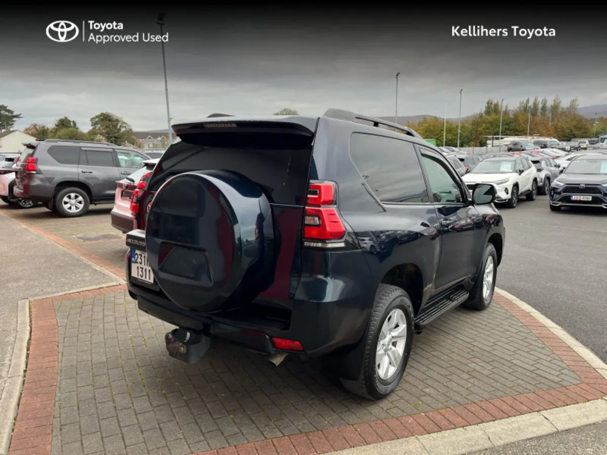 Toyota Land Cruiser LANDCRUISER SWB AUTO - Image 2