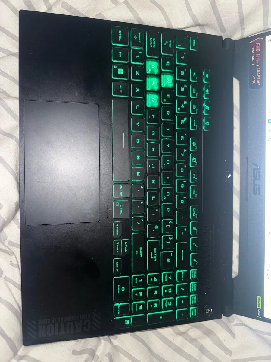 Gaming laptop - Image 3