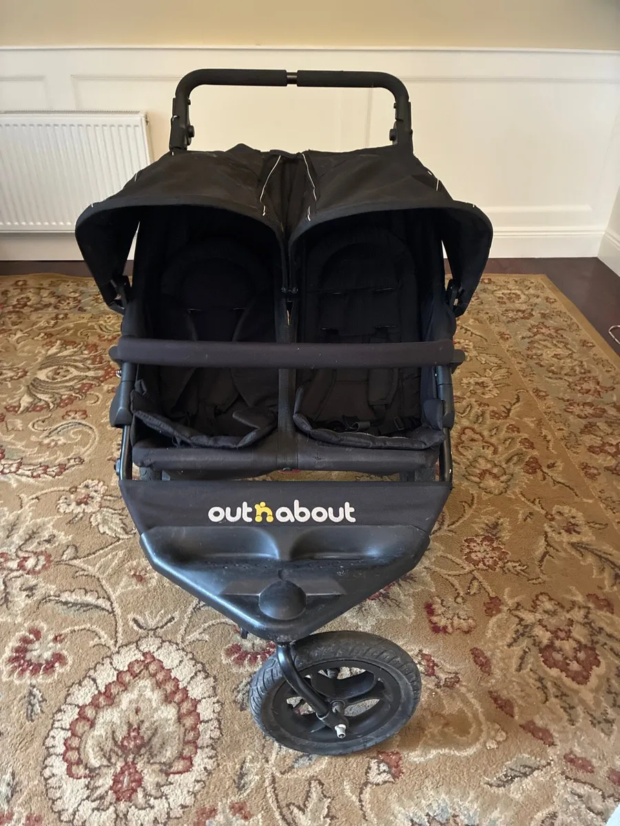 Out and about double buggy - Image 1