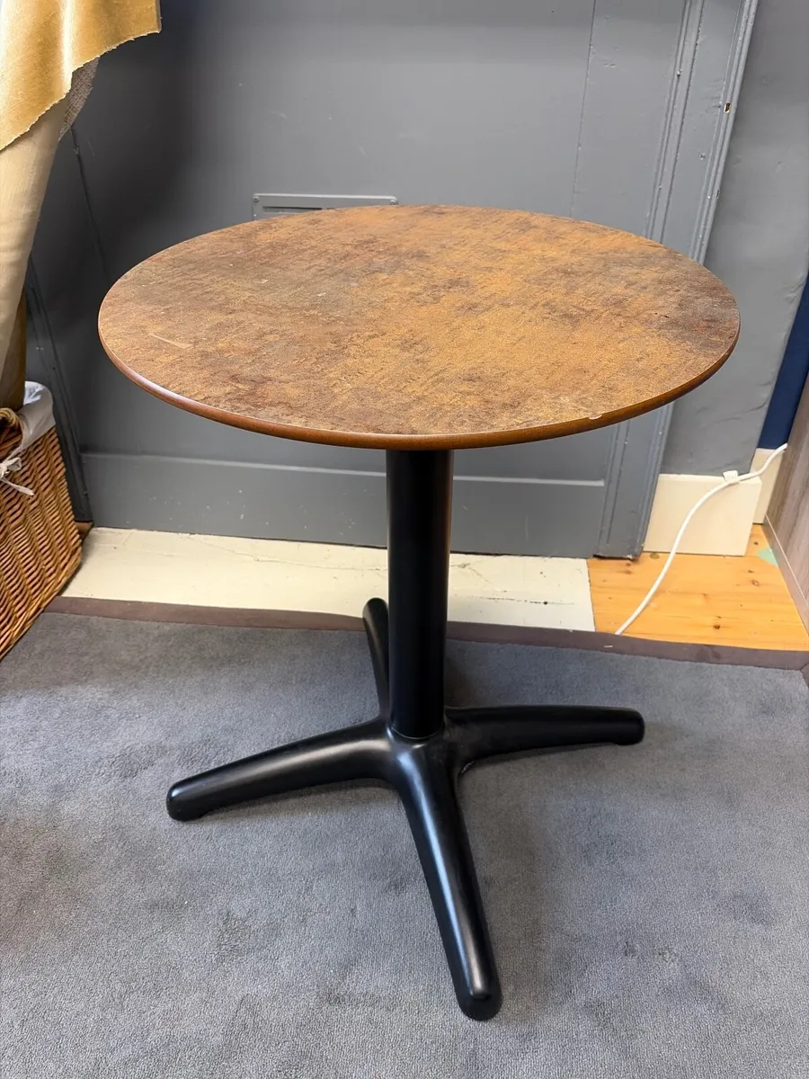 Bistro table - Image 1