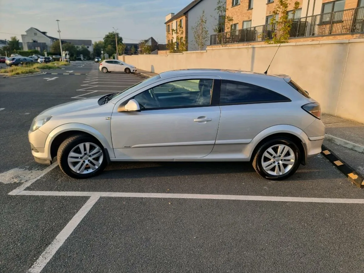 2009 Vauxhall Astra SXi - Image 2