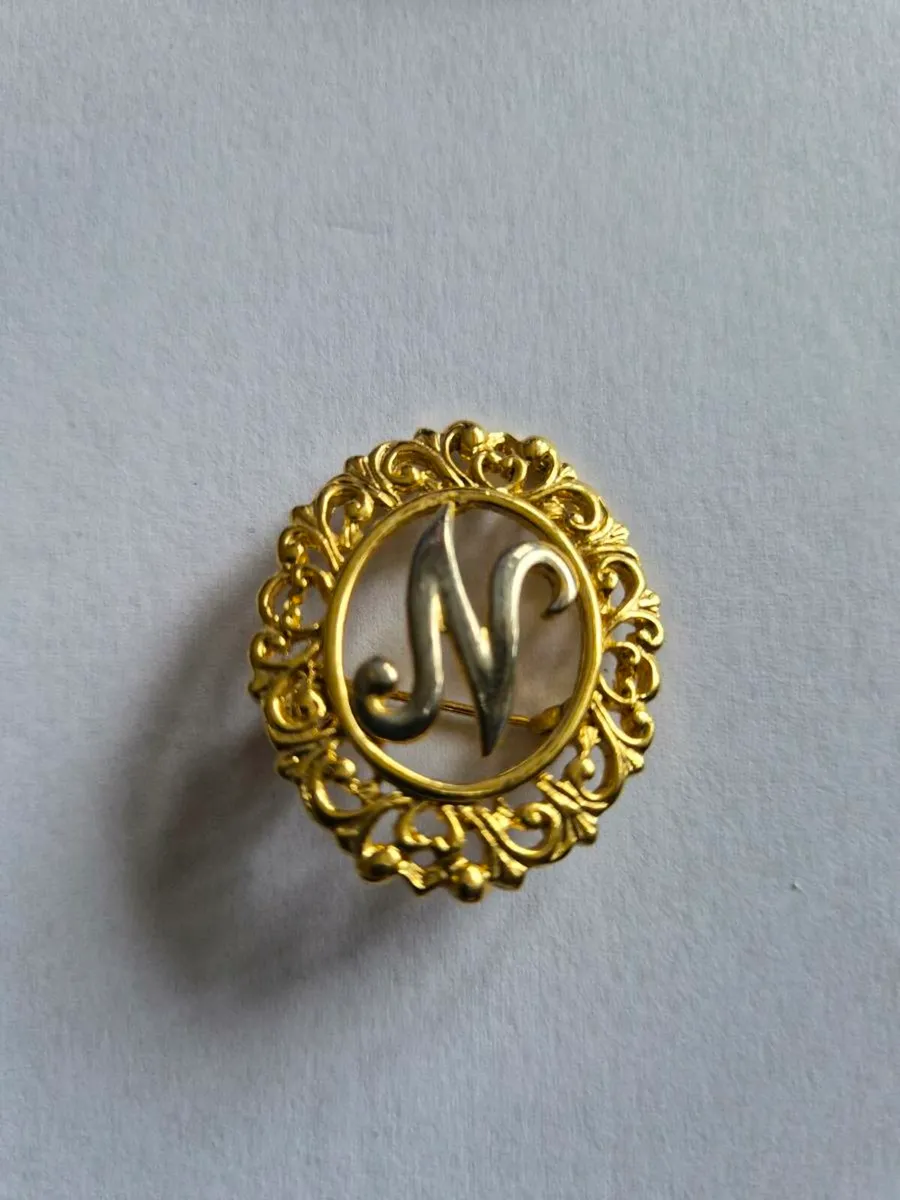 Ladies broaches - Image 2