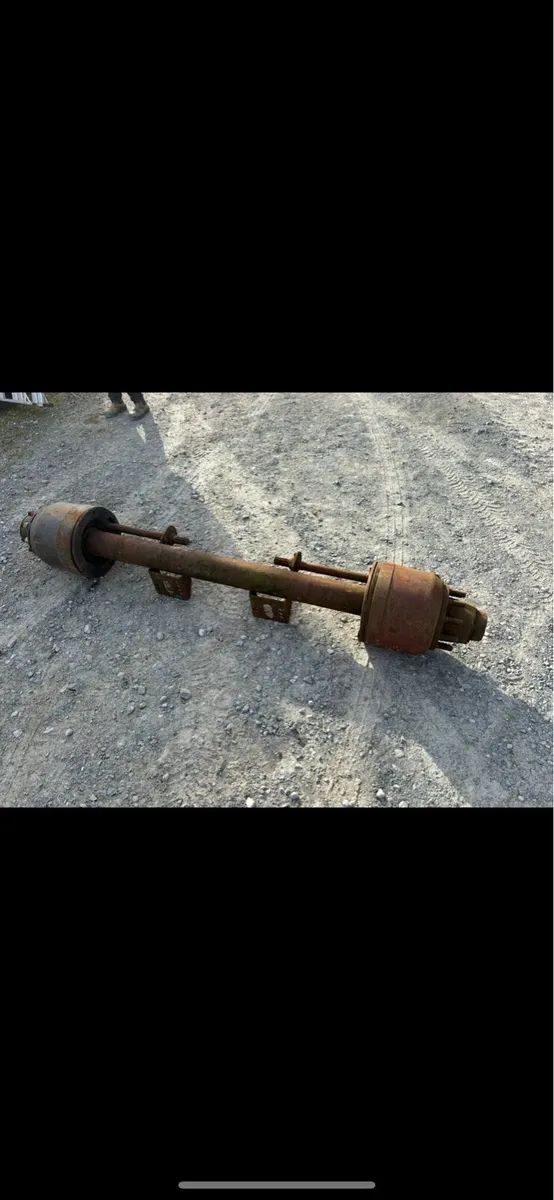 Track machine cradle axle - Image 3