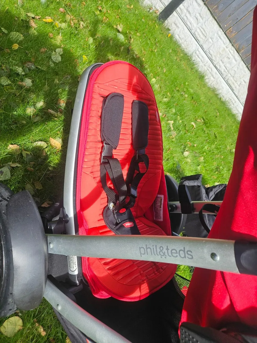 Phil and Ted Double Buggy Pushchair - Image 3