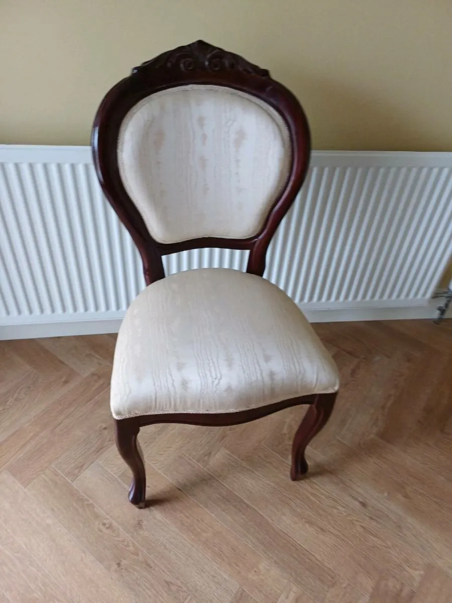 Bedroom chair - Image 1