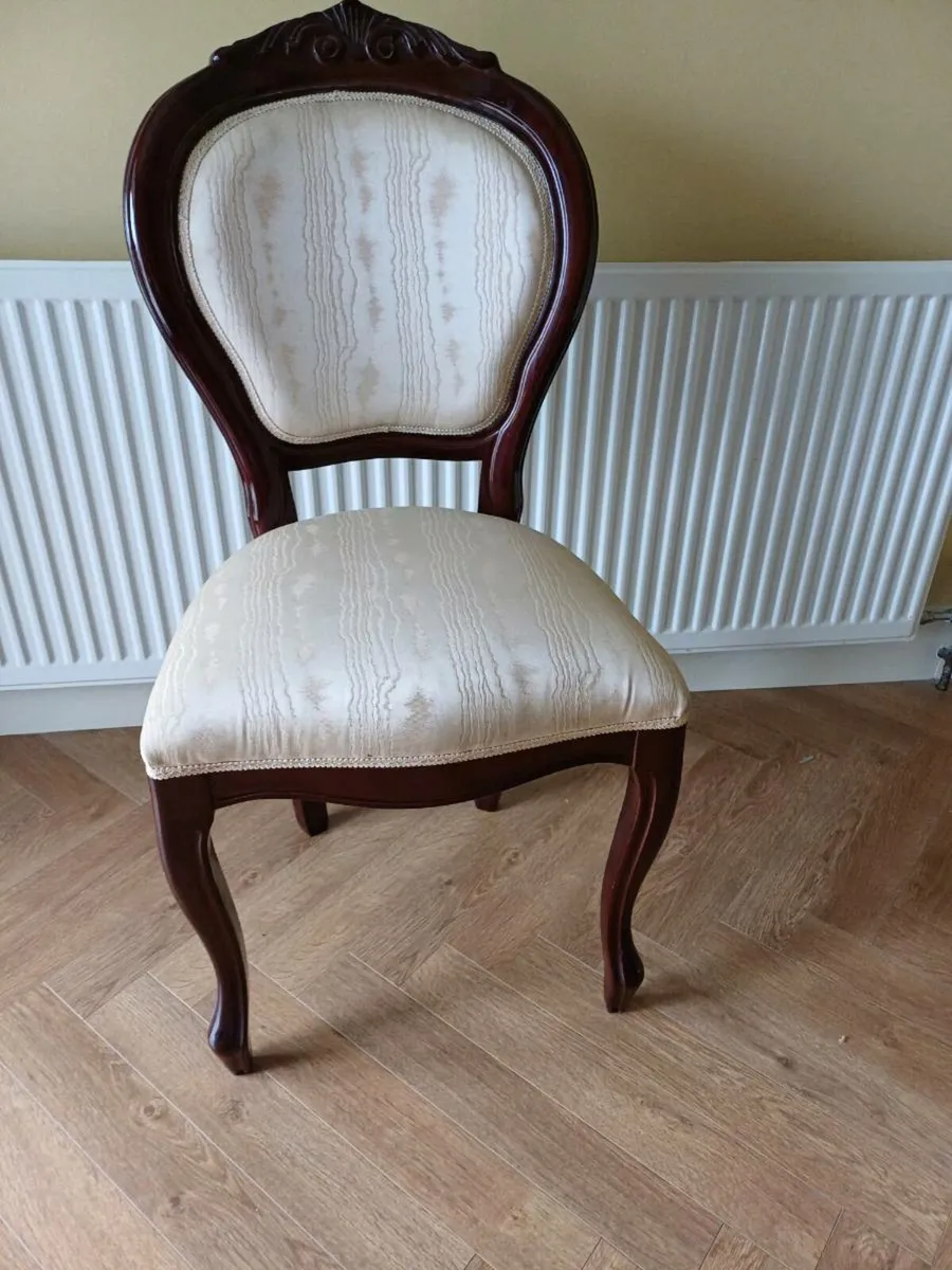 Bedroom chair - Image 2