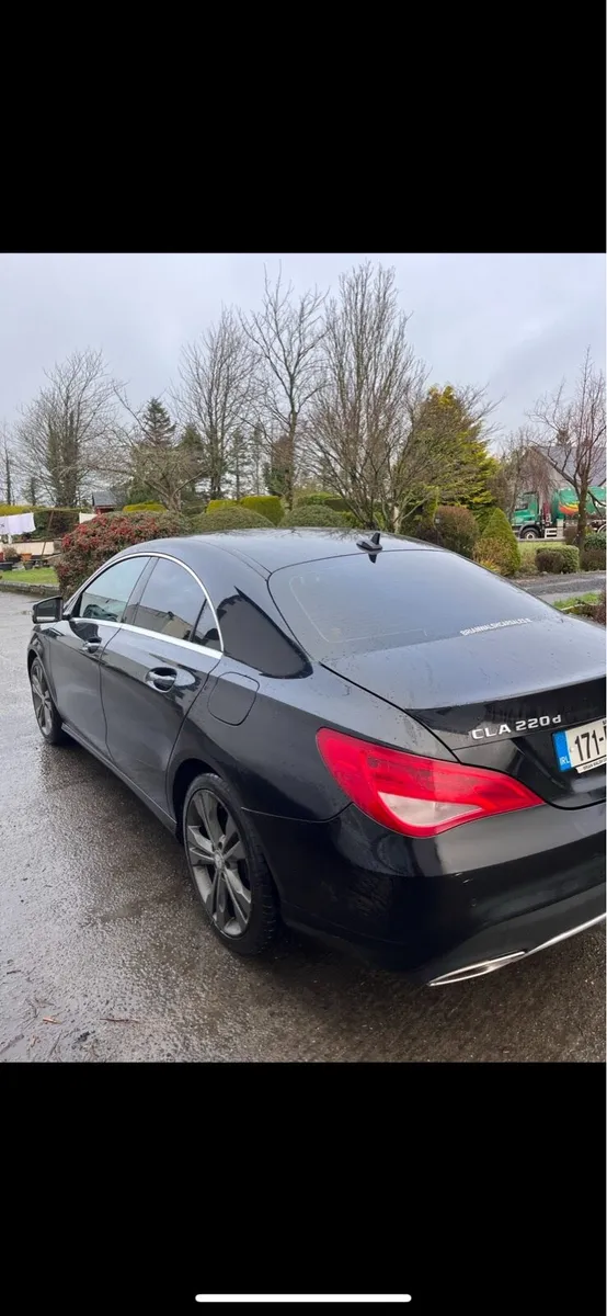 Mercedes-Benz CLA 220d - Image 3