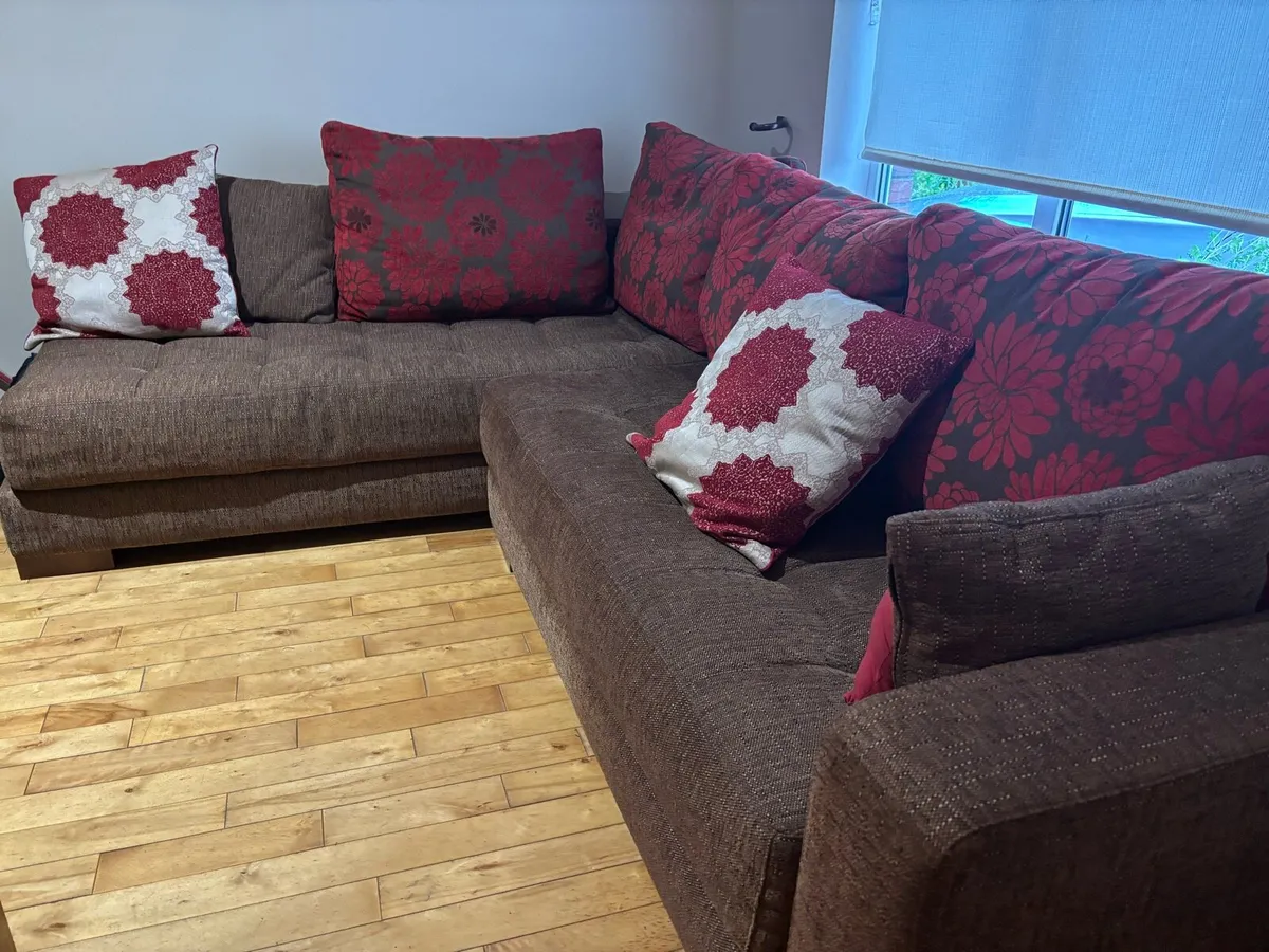 Corner Suite - Image 3