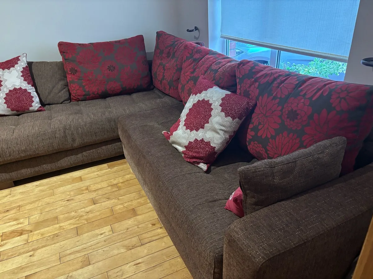 Corner Suite - Image 4