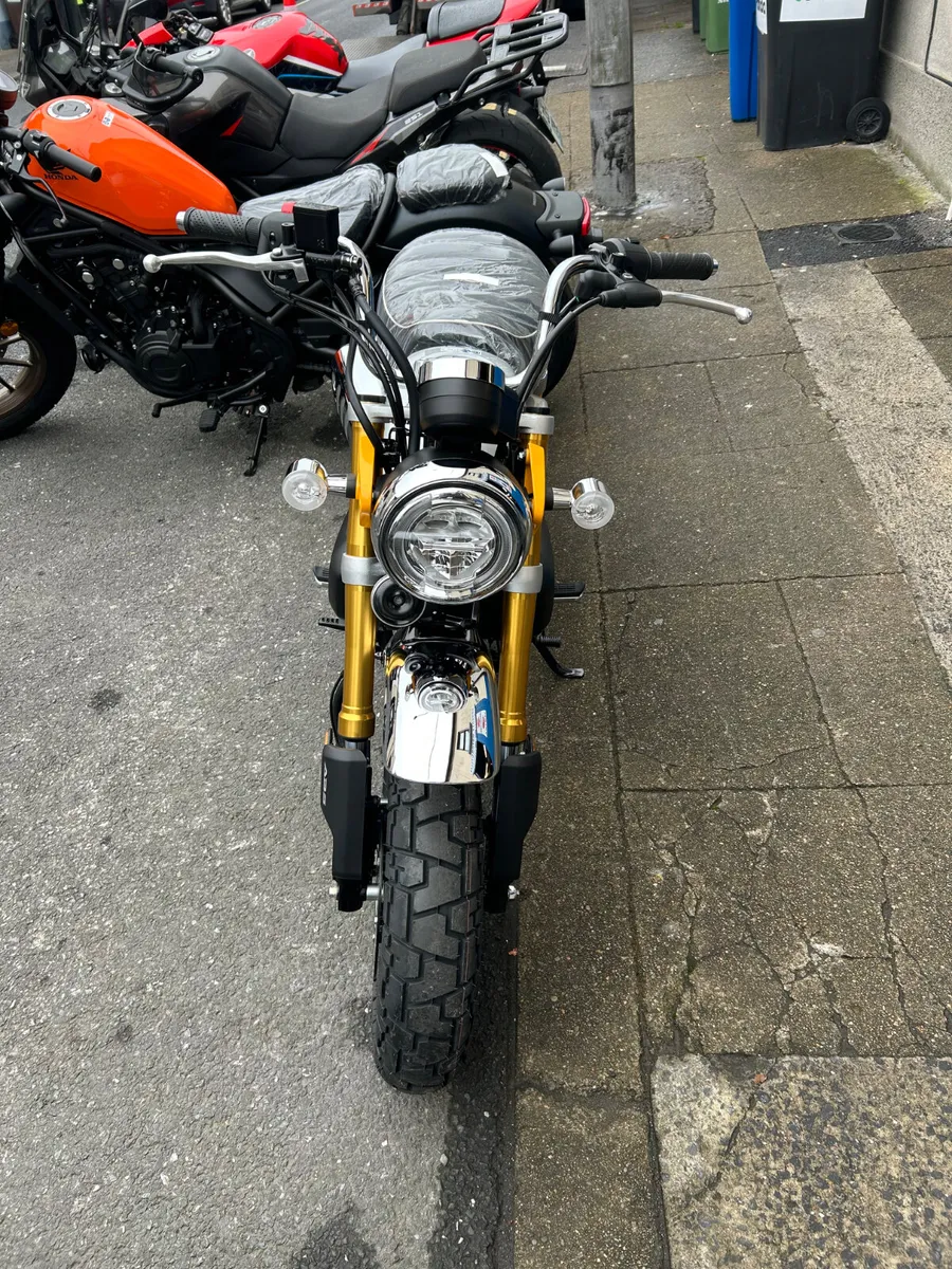 New 2025 Honda Monkey 125 - Image 4
