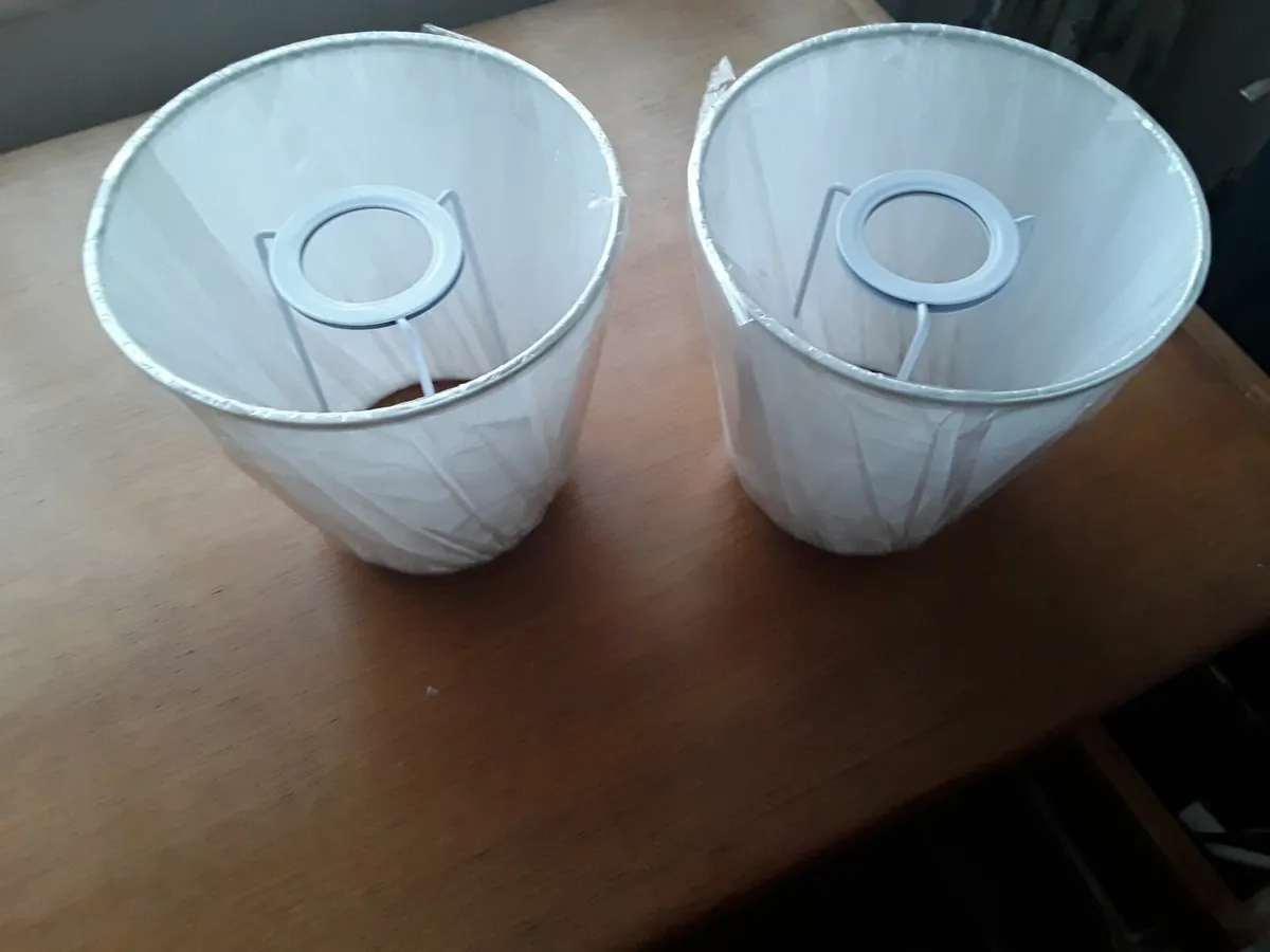 Two brand new white shades for lamp - Image 2