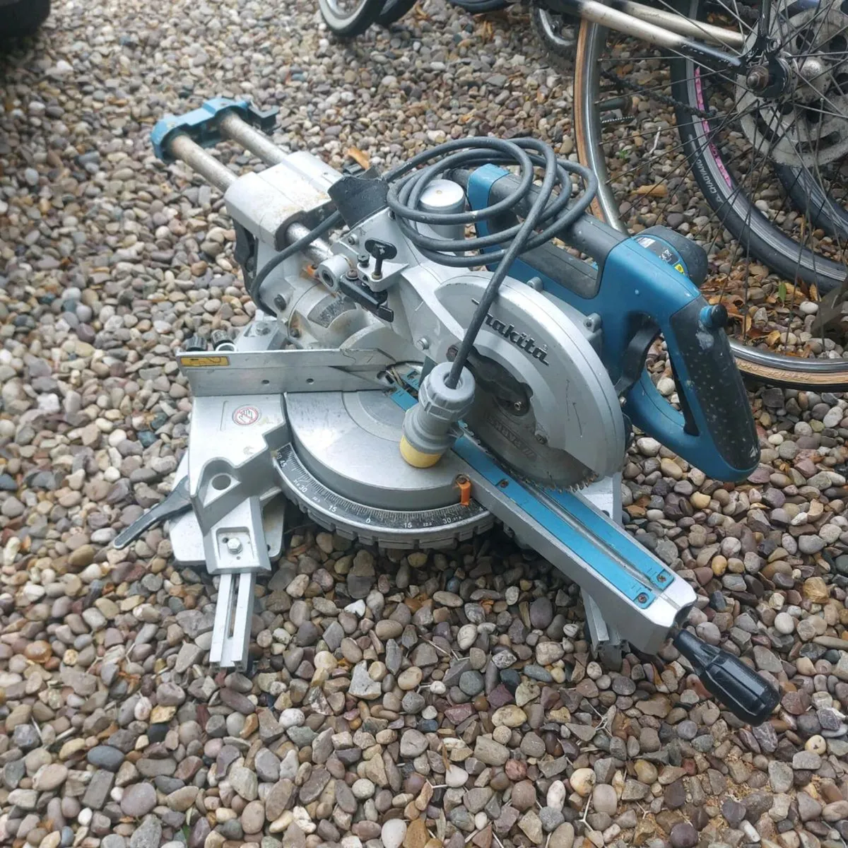 Makita chopsaw - Image 2