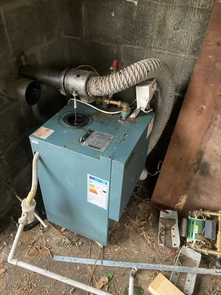 2nd Hand Oil Boiler - 26Kw Vortex Boilerhouse - Image 2