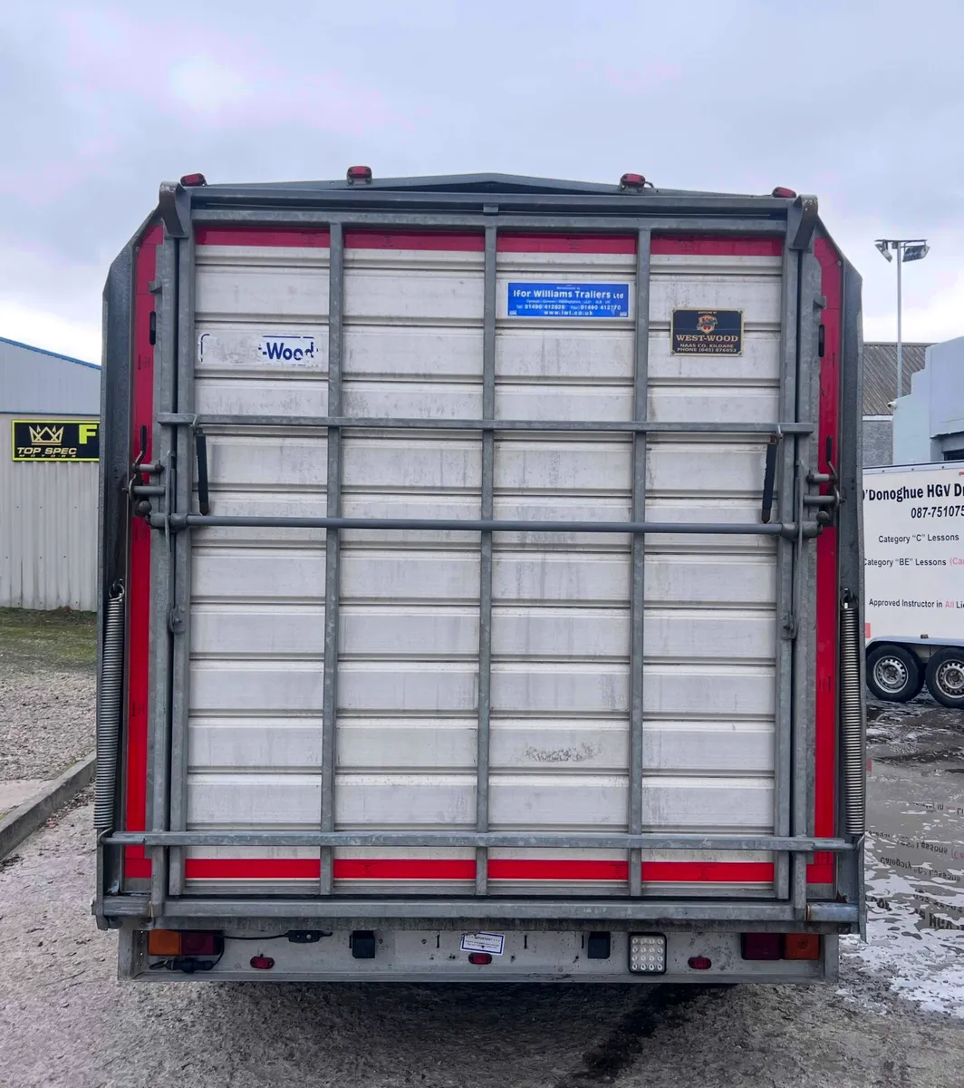 Cow box - Image 3