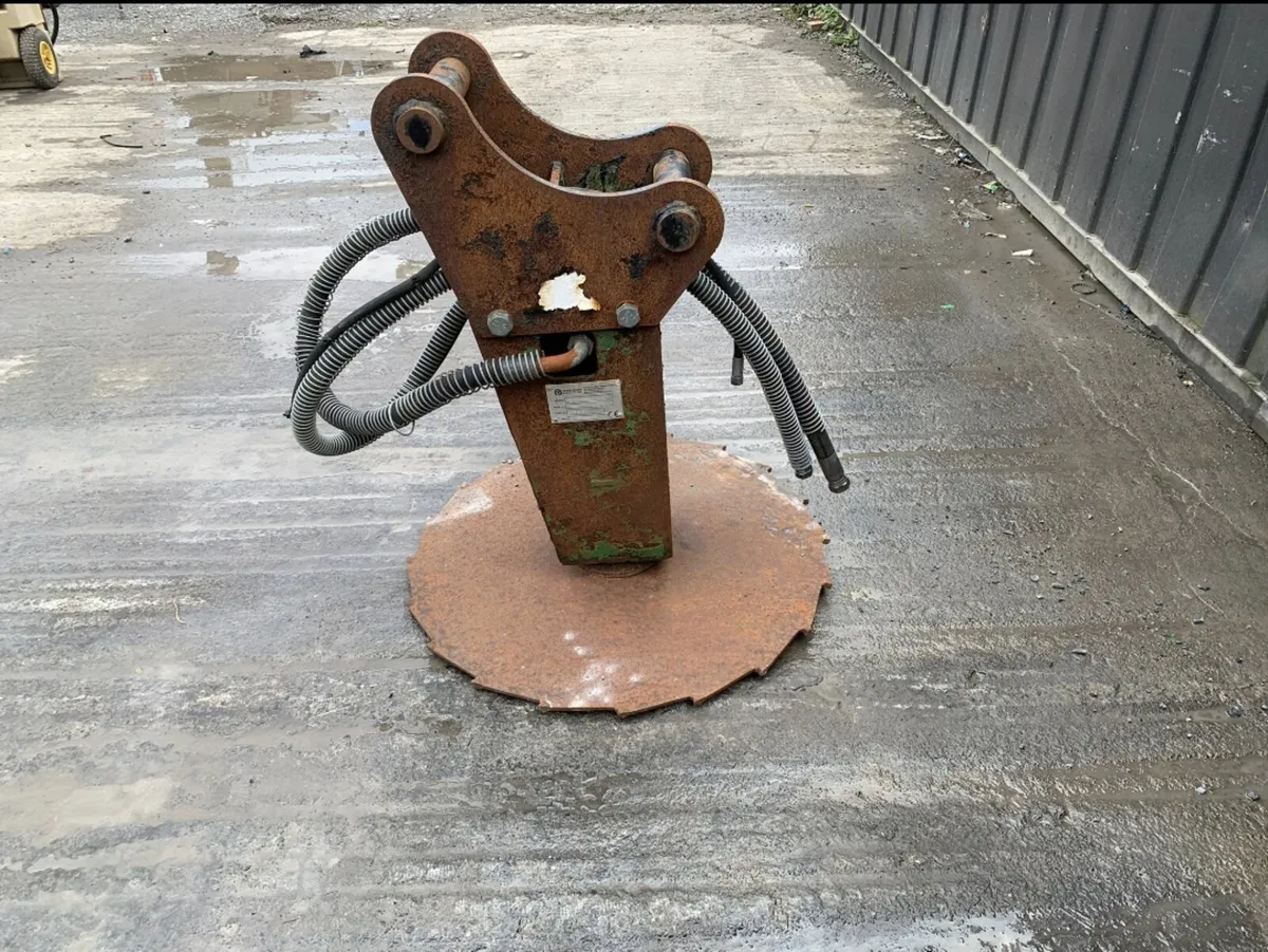 Western Hydraulics Saw Head – To Suit Digger - Image 4