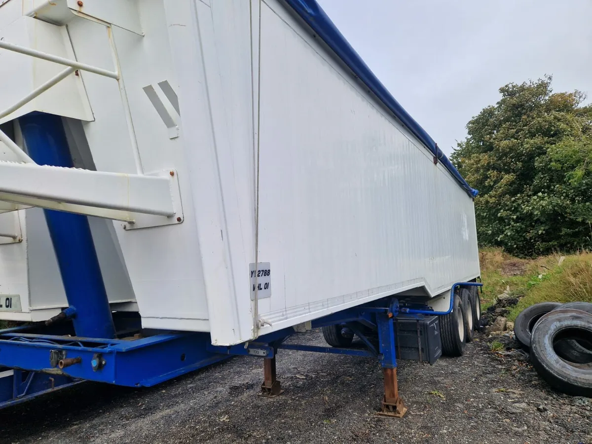 Bulk trailer - Image 3