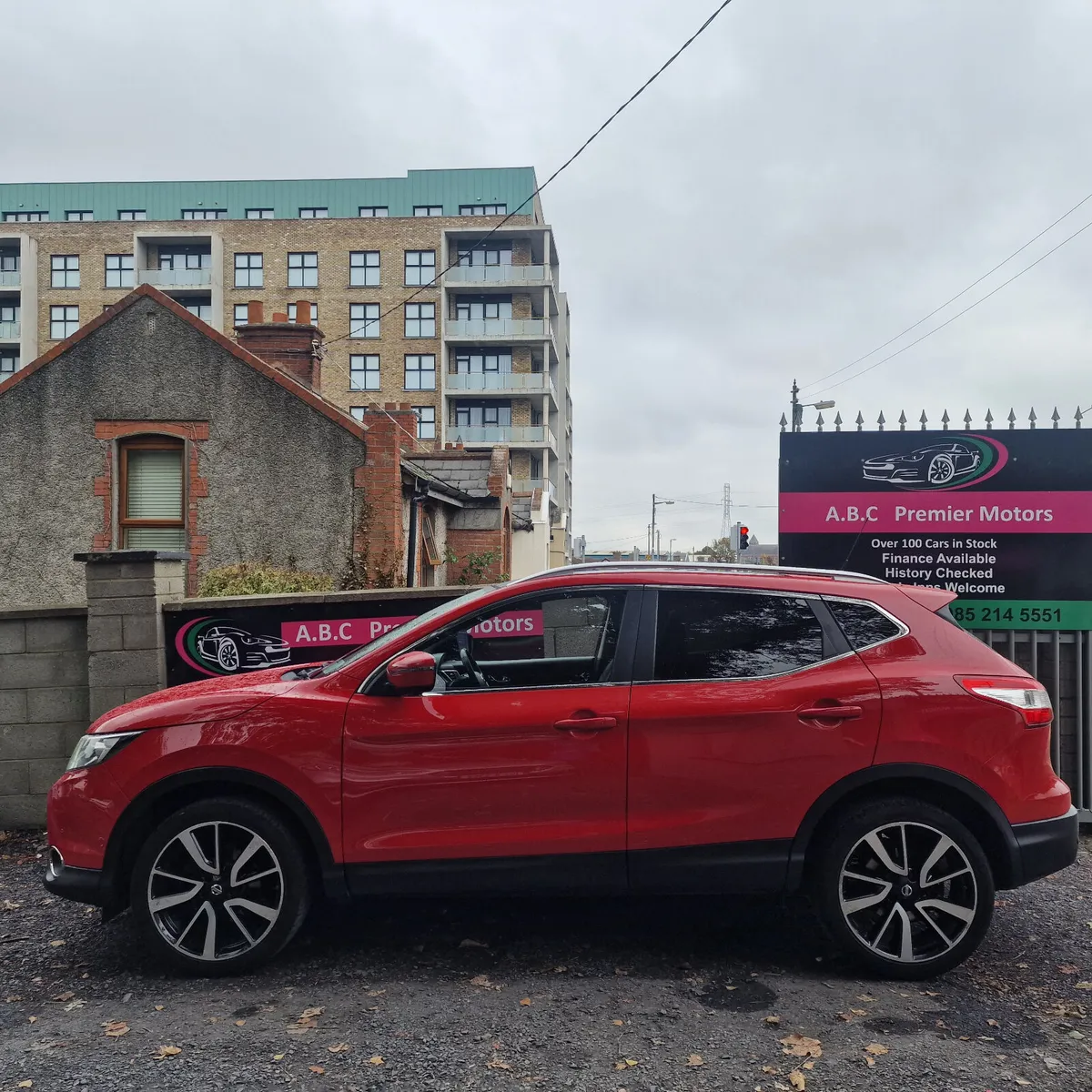 Nissan Qashqai Nct 10/26 Tax 02/26 - Image 3